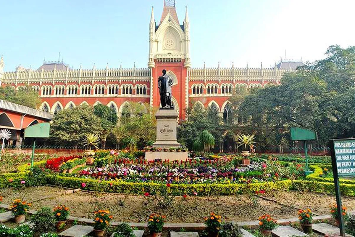 Calcutta High Court orders immediate admission of transgender student - The  Statesman
