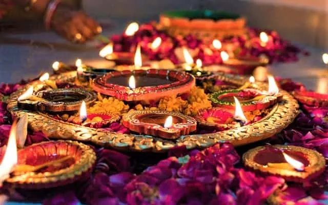 Happy Choti Diwali Wishes 2021 | मुबारक हो आपको छोटी दिवाली का त्यौहार