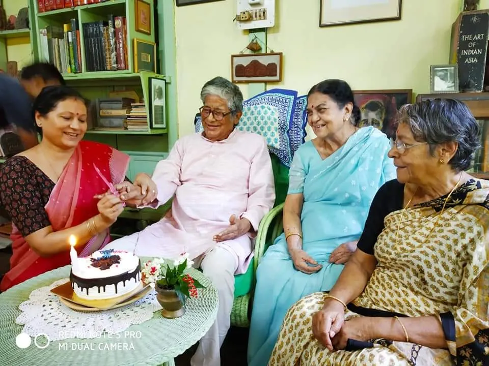 প্ৰয়াত বীৰেন দত্তৰ সৈতে ইভা দত্ত
