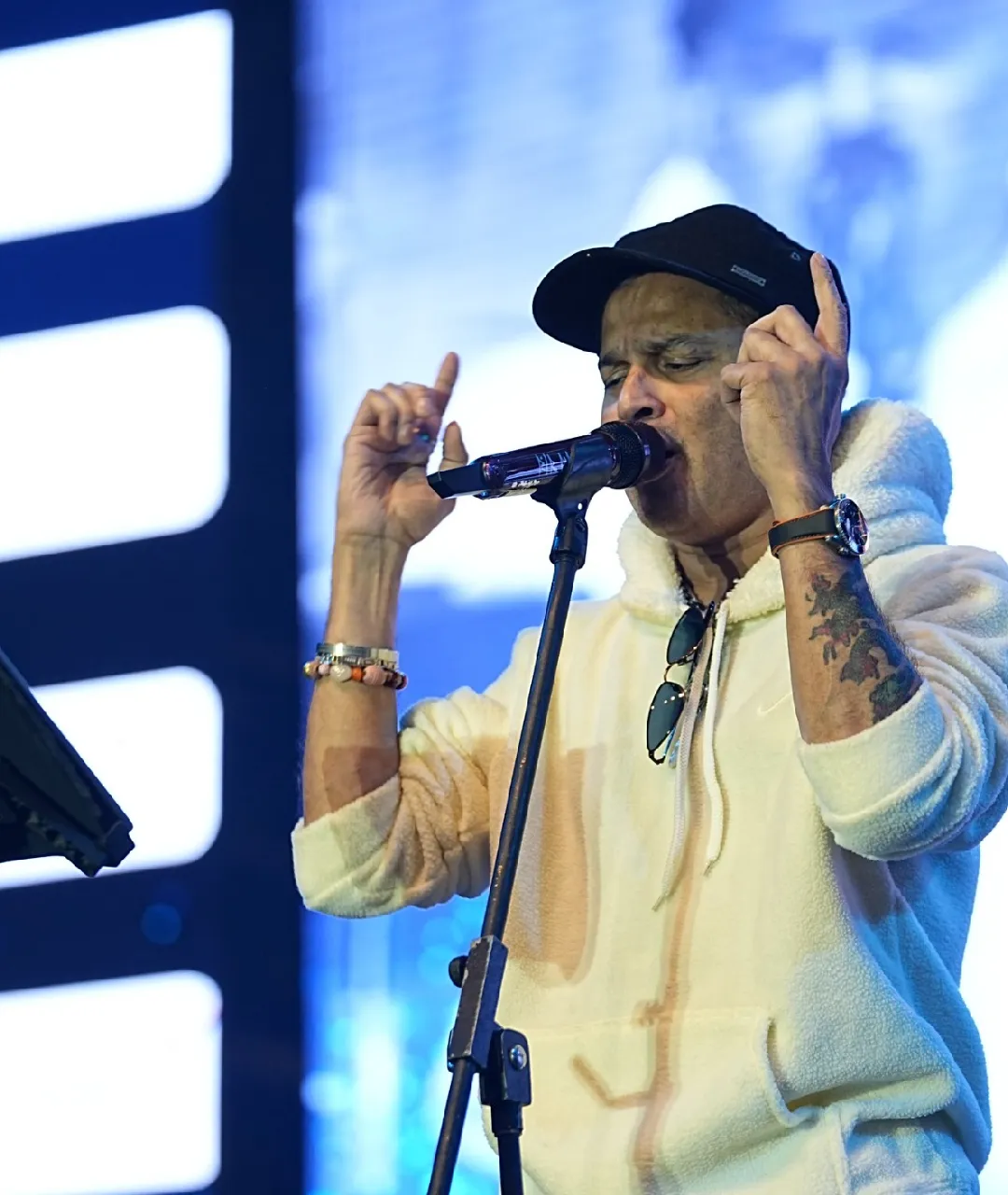 ZUBEEN GARG