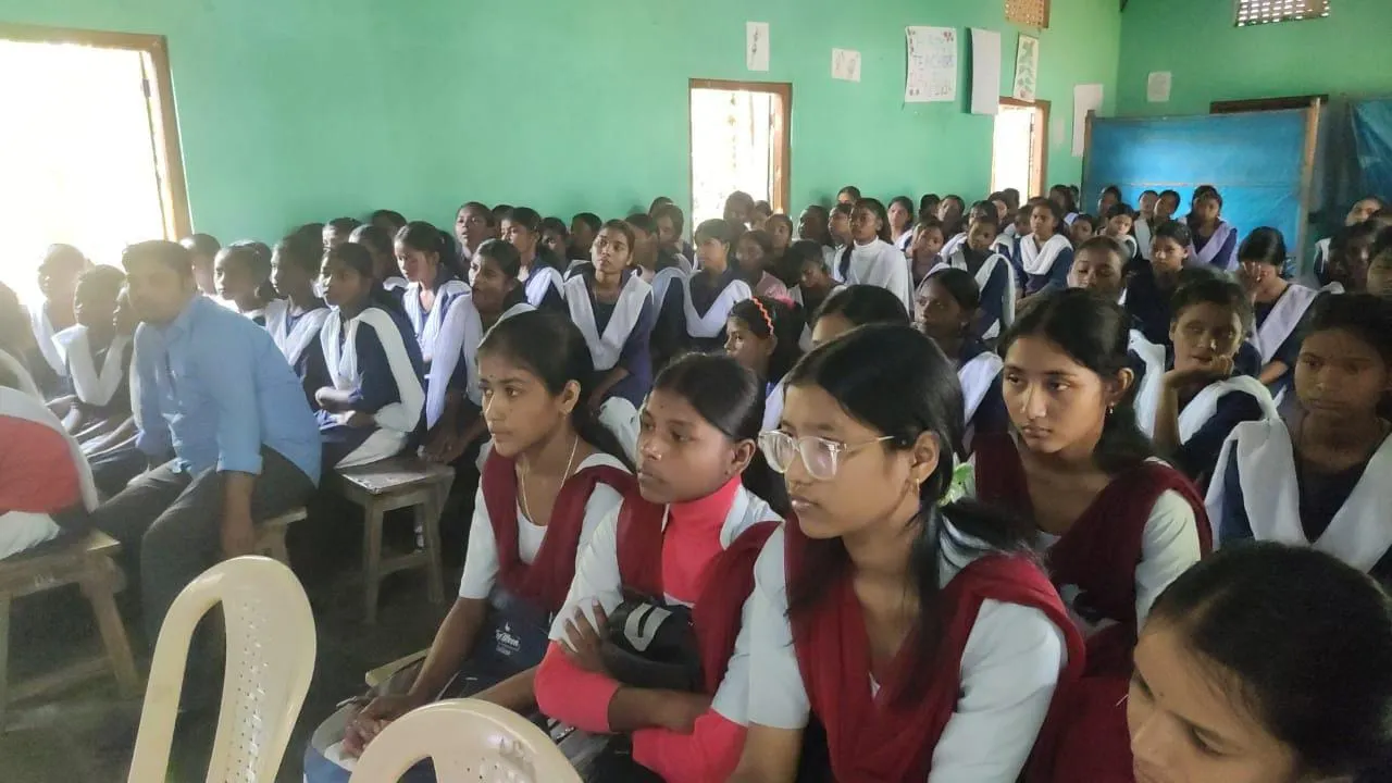 কাজিৰঙা অধ্যয়ন চক্ৰৰ উদ্যোগত সংবিধান দিৱস উদ্‌যাপন