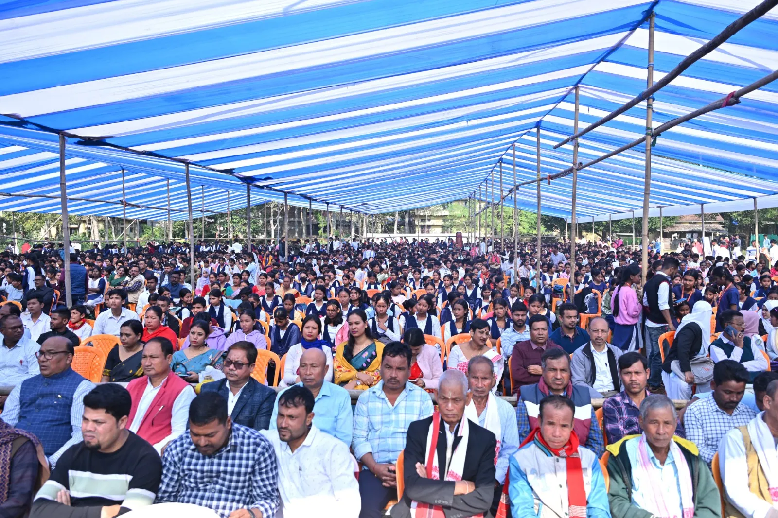 মৰিগাঁৱত বিকাশৰ দিন, বাণীকান্ত কাকতি বঁটা প্ৰদানঃ খেল মহাৰণ আৰম্ভণি