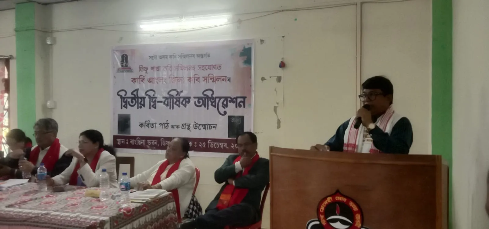 কবি