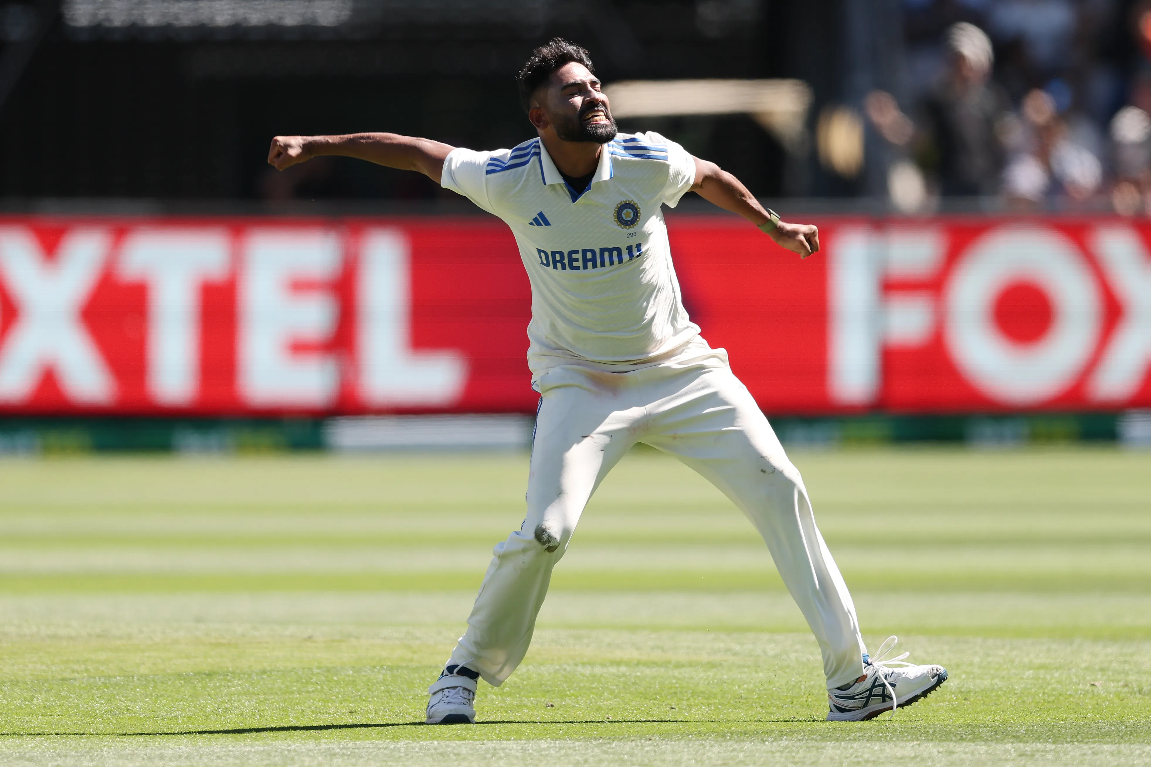 md siraj after taking wicket