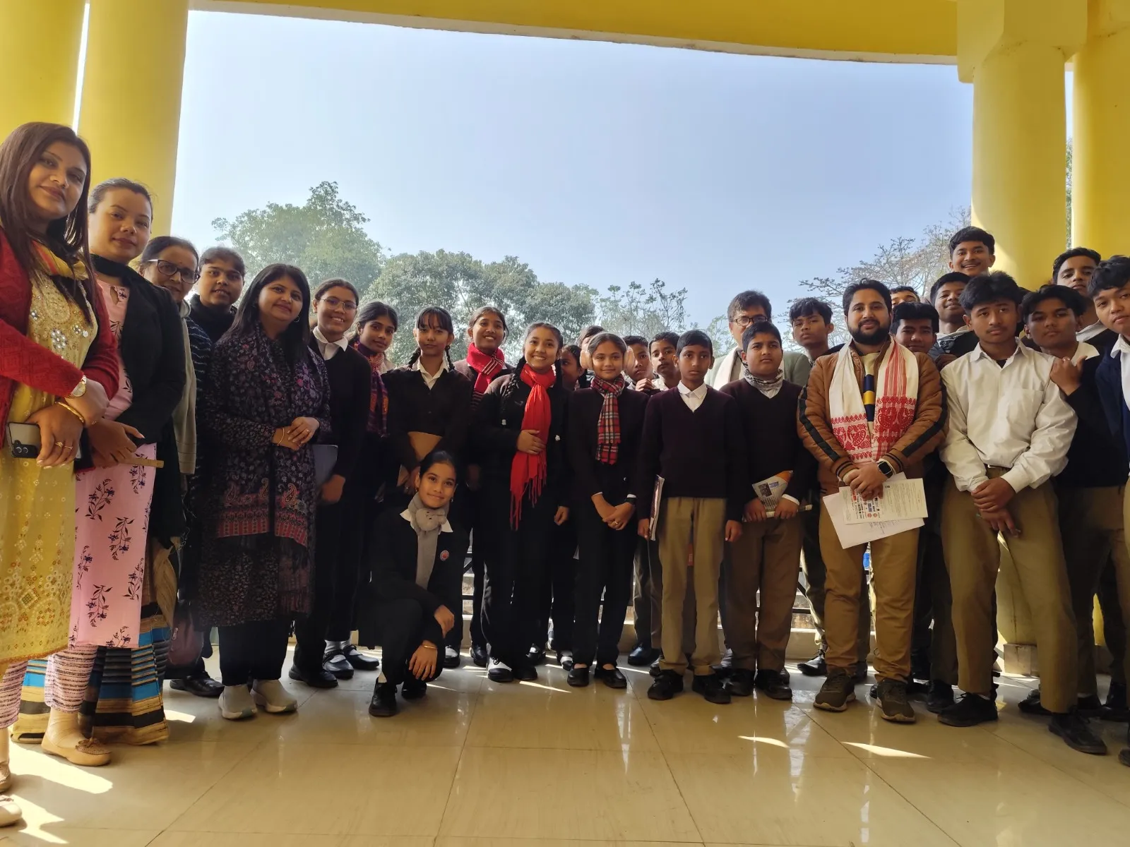 কটন কলেজিয়েট চৰকাৰী উচ্চতৰ মাধ্যমিক বিদ্যালয়ত কেৰিয়াৰ সজাগতা সভা  