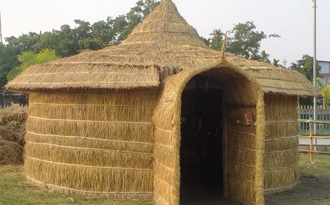ঐতিহ্যমণ্ডিত  নগাঁও ভোগালী বিহু উৎসৱে