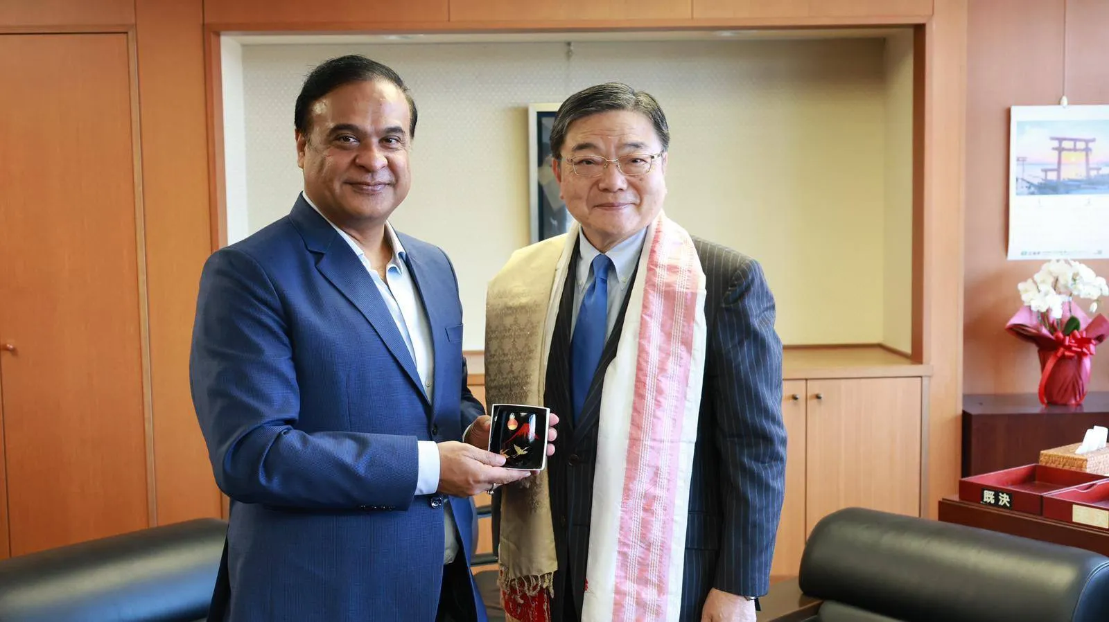 অসম-জাপানৰ সম্পৰ্ক শক্তিশালী কৰিবলৈ জাপানৰ শীৰ্ষ চৰকাৰী বিষয়াসকলক সাক্ষাৎ