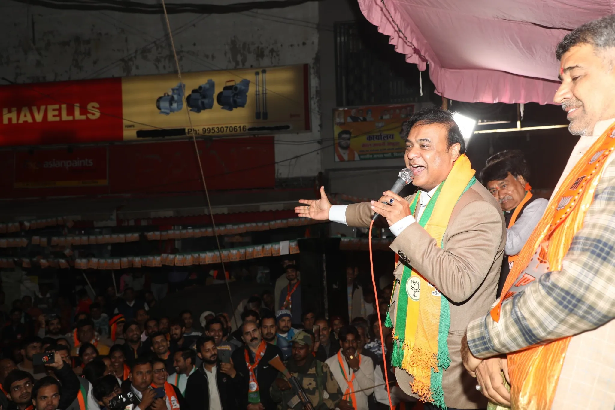 কেজৰিৱালে দিল্লীবাসীক কেৱল মোহল্লা ক্লিনিকৰ বিষয়ে সপোন দেখুৱাই আহিছে : ড০ হিমন্ত বিশ্ব শৰ্মা