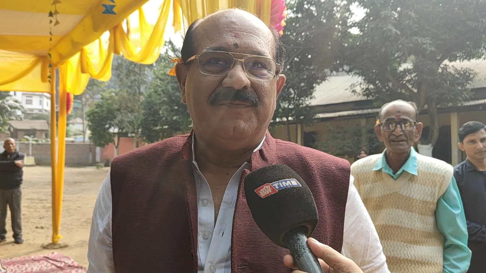 সৰস্বতী পূজাত উপস্থিত জয়ন্ত বৰুৱা