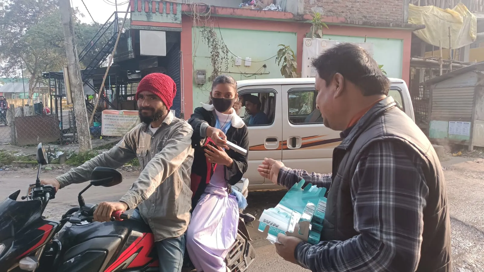 মথুৰাপুৰ চ’ছিয়েল ৱেলফাৰৰ ব্যতিক্ৰমী পদক্ষেপ