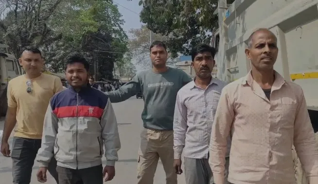 সৰবৰাহকাৰীক আটক