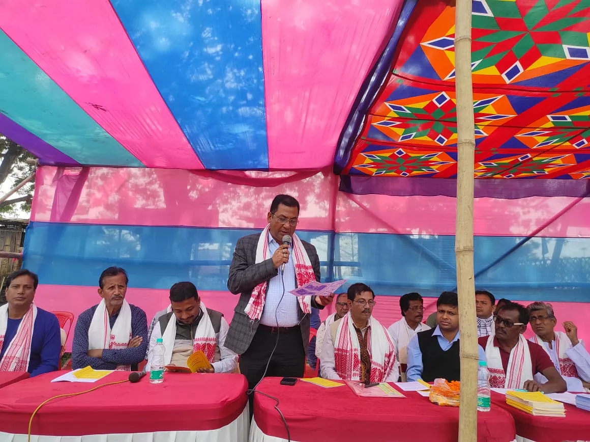 উৰিয়াগাঁৱত ক্ষুদ্ৰ ব্যৱসায়ী সন্থাৰ দ্বি-বাৰ্ষিক বিশেষ সাধাৰণ সভা সম্পন্ন