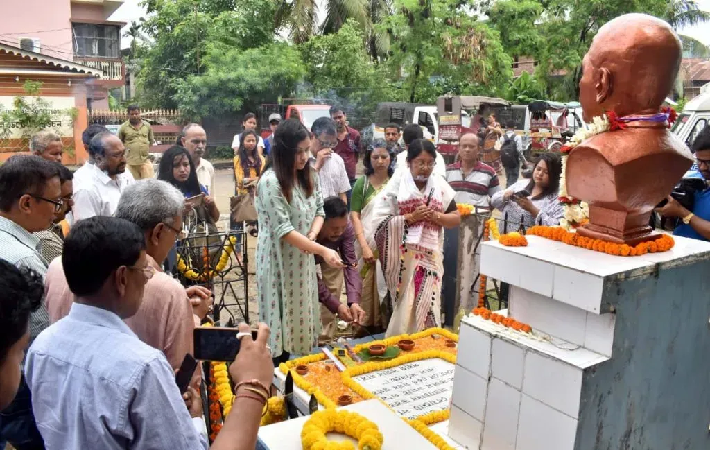  পৰাগ দাসক সশ্ৰদ্ধাৰে সোঁৱৰণ…