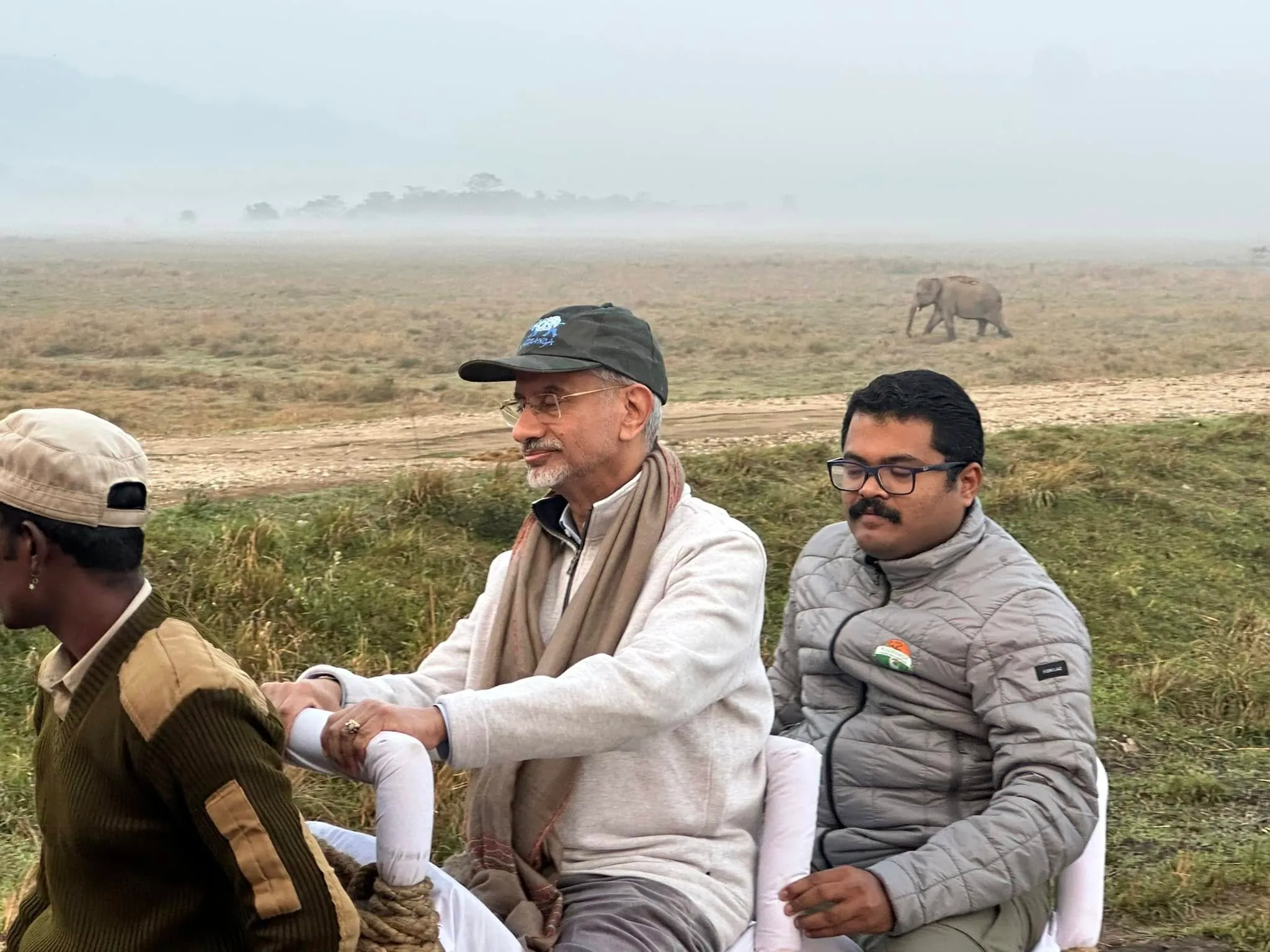  তেওঁলোকে