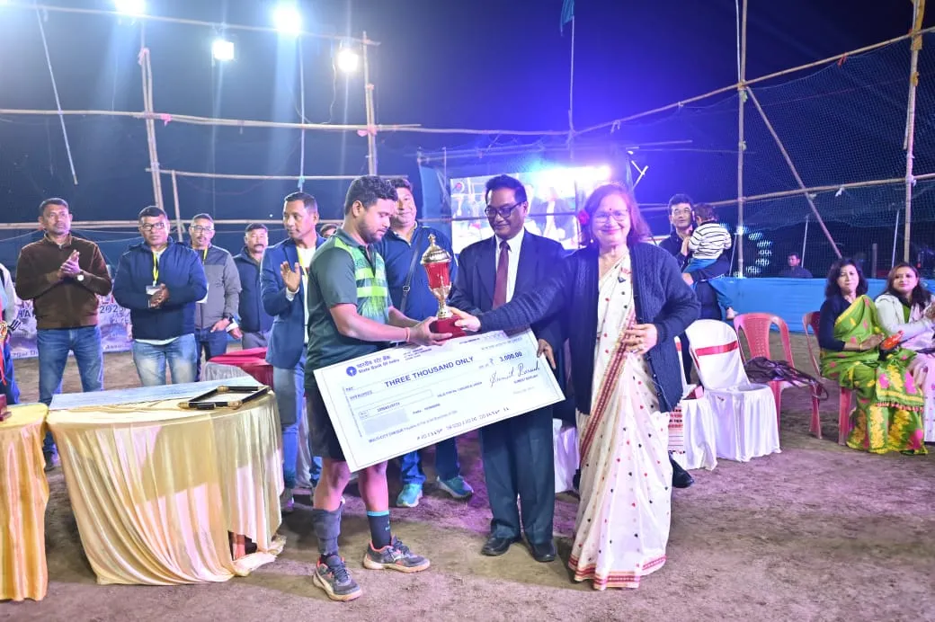 ৰংপুৰৰ ঐতিহাসিক তলাতল ঘৰত অকণ বৰুৱা সোঁৱৰণী ভলীবল প্ৰতিযোগিতা সম্পন্ন