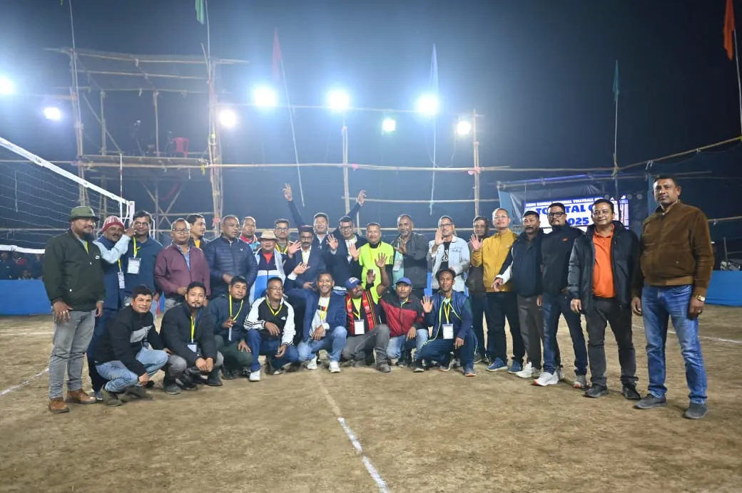 ৰংপুৰৰ ঐতিহাসিক তলাতল ঘৰত অকণ বৰুৱা সোঁৱৰণী ভলীবল প্ৰতিযোগিতা সম্পন্ন