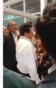 যাত্ৰীৰ একাংশ