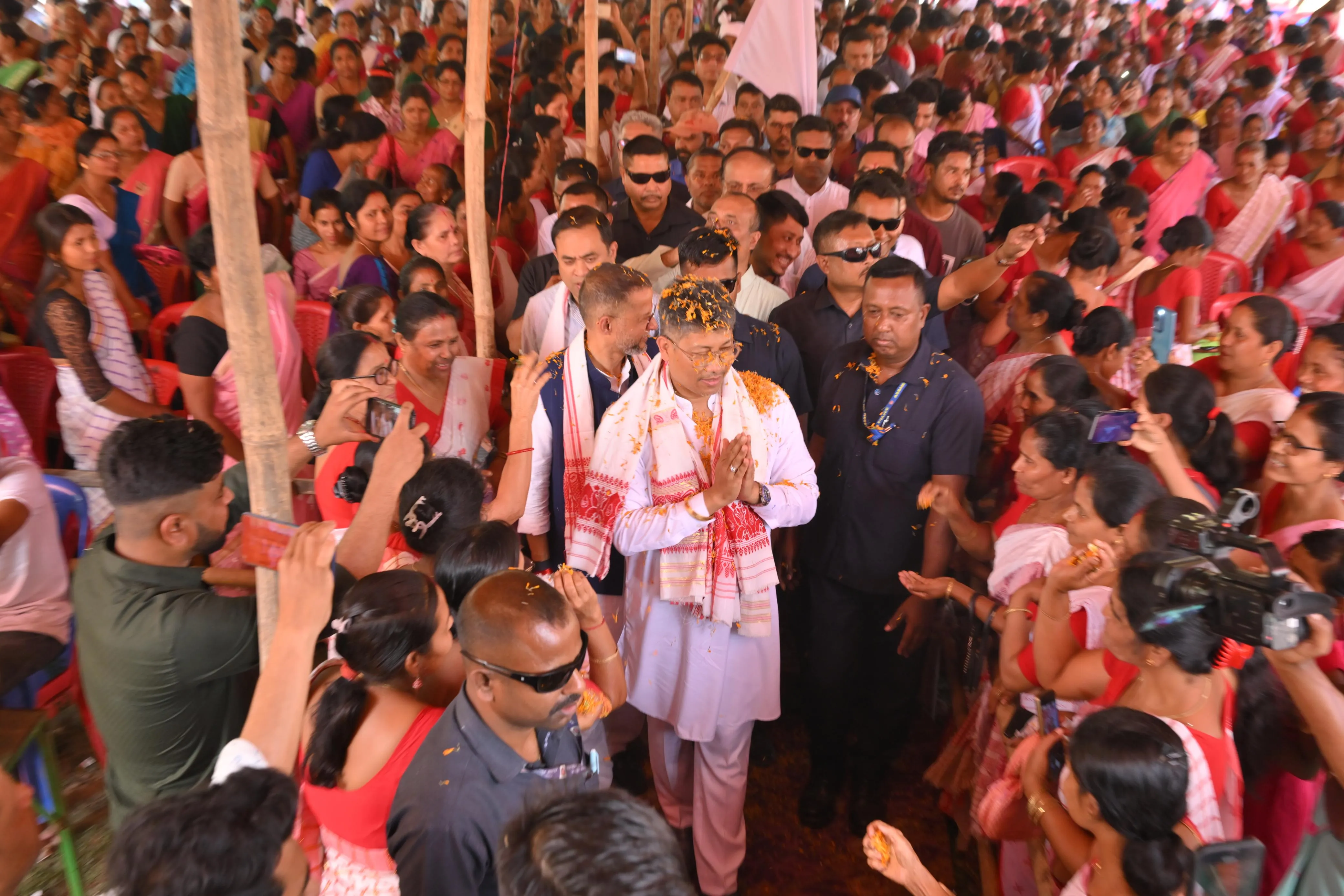 নতুন বান্ধ নির্মাণৰ শুভাৰম্ভ মন্ত্ৰী পীয়ুষ হাজৰীকাৰ