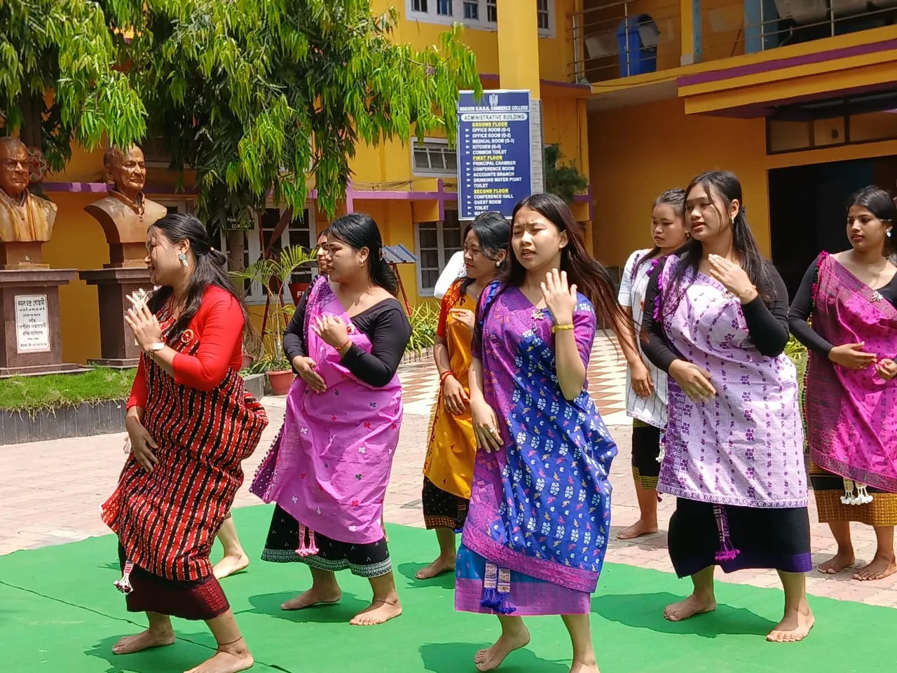  প্ৰাক ৰঙালী বিহু উদযাপন