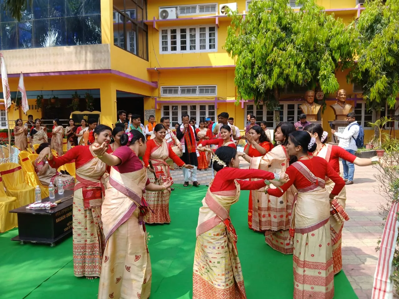  প্ৰাক ৰঙালী বিহু উদযাপন