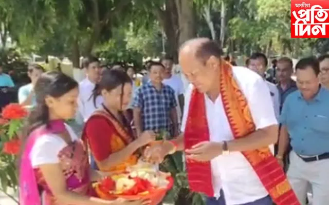 BISWAJEEET DAIMARI  