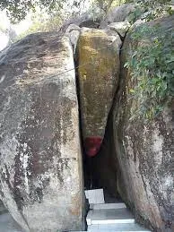 হাতীশিলা  