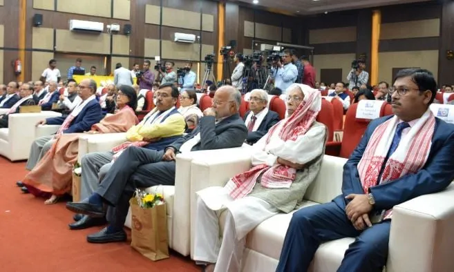 ডাঃ বি বৰুৱা কৰ্কট প্ৰতিষ্ঠানৰ সোণালী জয়ন্তী বৰ্ষৰ শুভাৰম্ভ  User