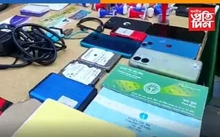 উদ্ধাৰ নগদ ধনসহ বহু আপত্তিজনক নথি-পত্র   