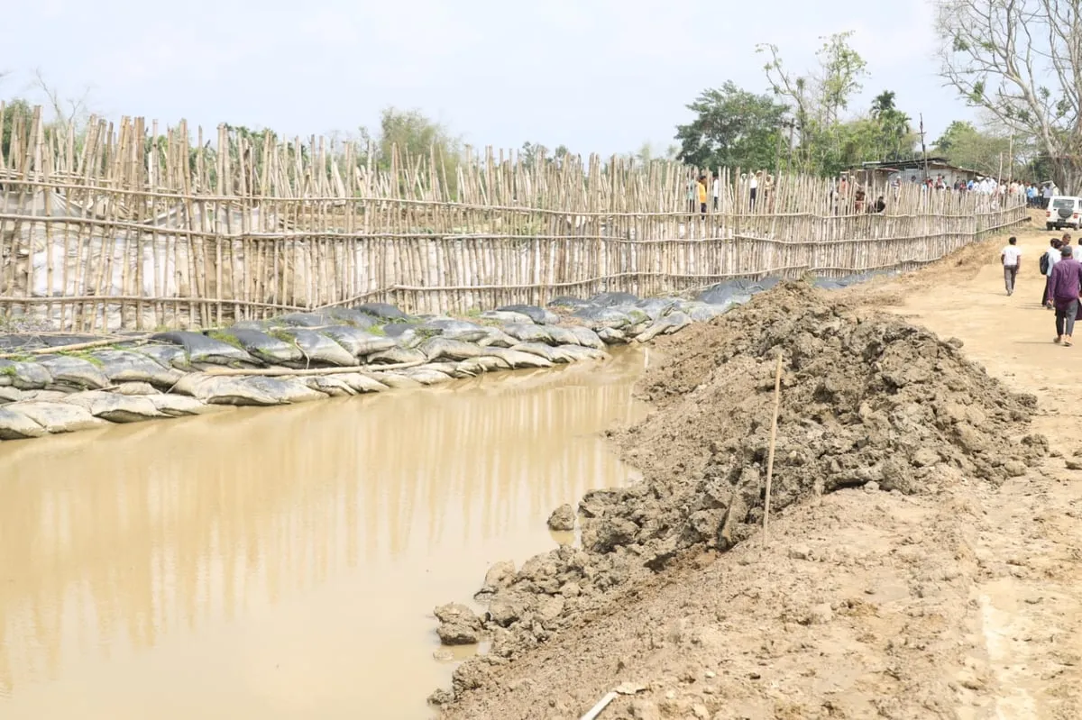 মথাউৰি পৰিদৰ্শন  