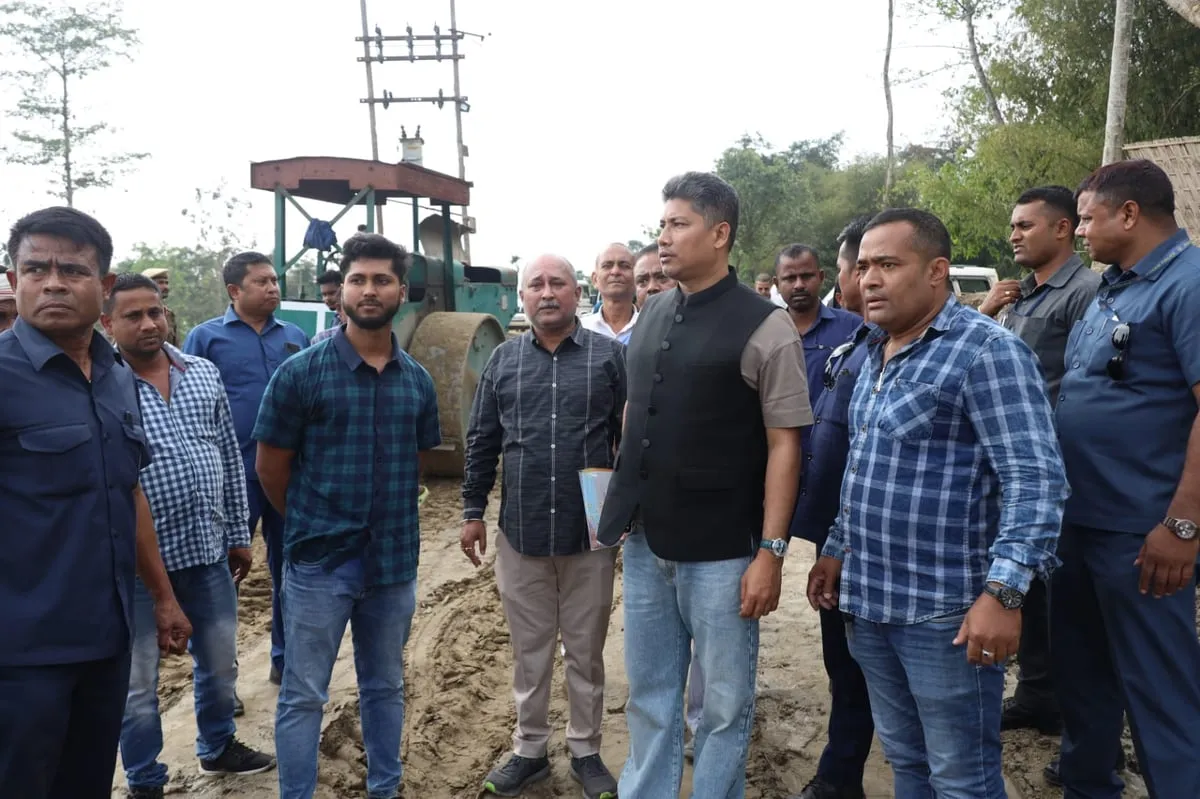 মন্ত্ৰী পীযুষ হাজৰীকাৰ মথাউৰি পৰিদৰ্শন  