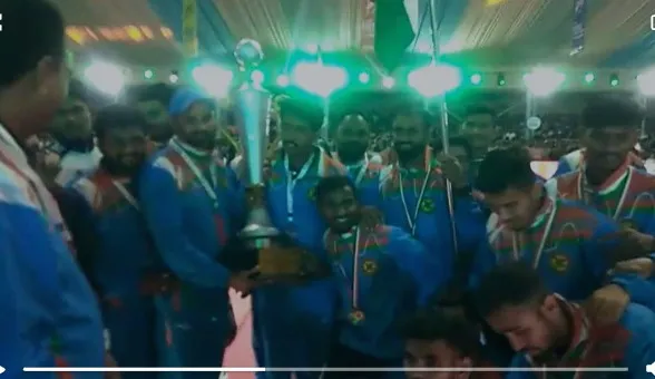 পুৰুষ চেম্পিয়নশ্বিপ দল  