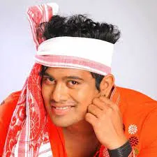 নীল আকাশ  