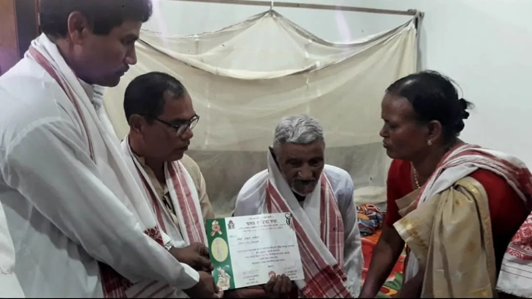 ডিজিটেল সংবাদ, ঢকুৱাখনা  