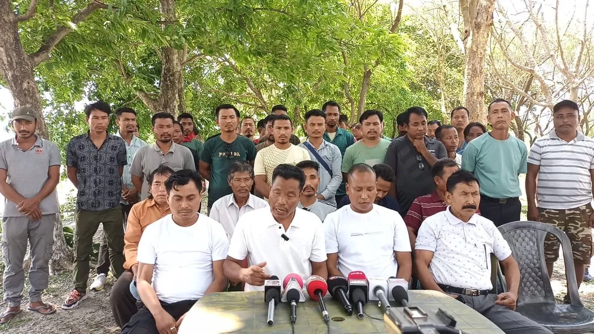 যৌথ সংবাদ মেল  