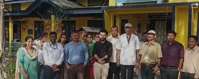 পৰ্যবেক্ষকৰ দল  