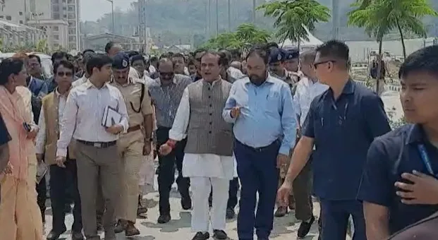 এইমছ পৰিদৰ্শন  