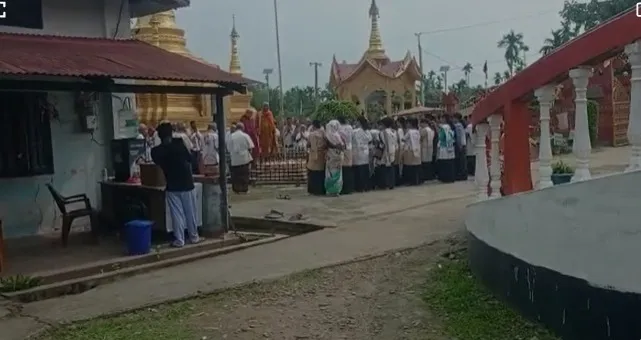 বুদ্ধ পূৰ্ণিমা উদযাপন  