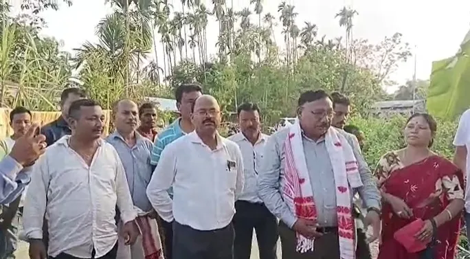 শনিবাৰে  আধাৰশিলা স্থাপন মন্ত্ৰী যোগেন মহনৰ  