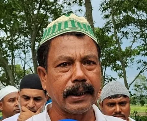 বেদখলকাৰী আলি  