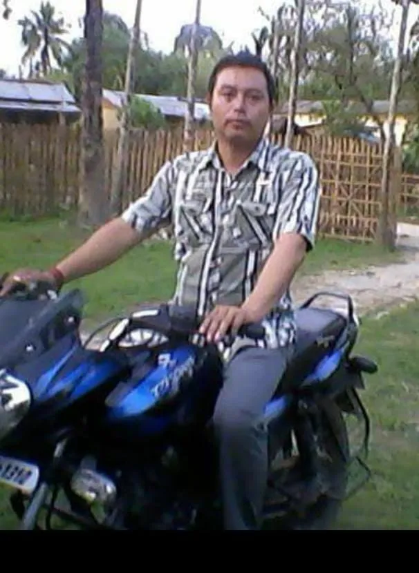 গাও প্ৰধান  চিৰন্তন বৰদলৈ  