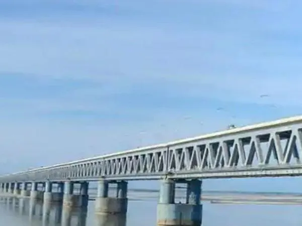 সপোনৰ বগীবিল দলং আজি বাস্তৱ।  