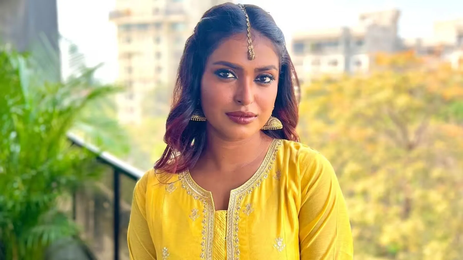 Poulomi Das on Women's Empowerment Issue: Embracing Her Skin & Leading 'Dulhaniya  Beediwali'