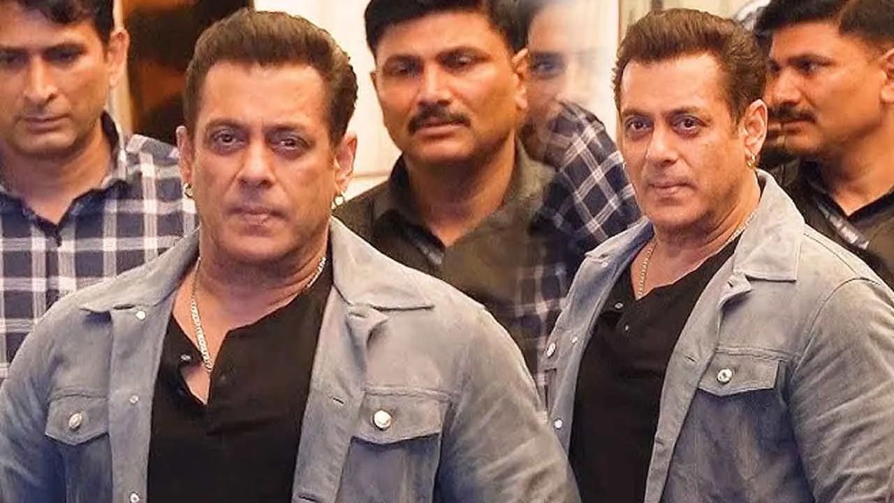 02Salman Khan’s Stylish Entrance