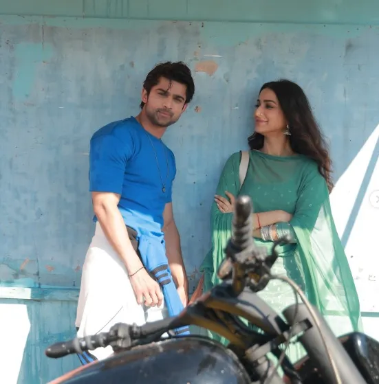 1Tujhse Haii Ashiqui Wraps Up Shoot: Abhishek Kumar, Amandeep Sidhu & Sheizan Khan To Headline Dreamiyata Dramaa’s Romantic Saga