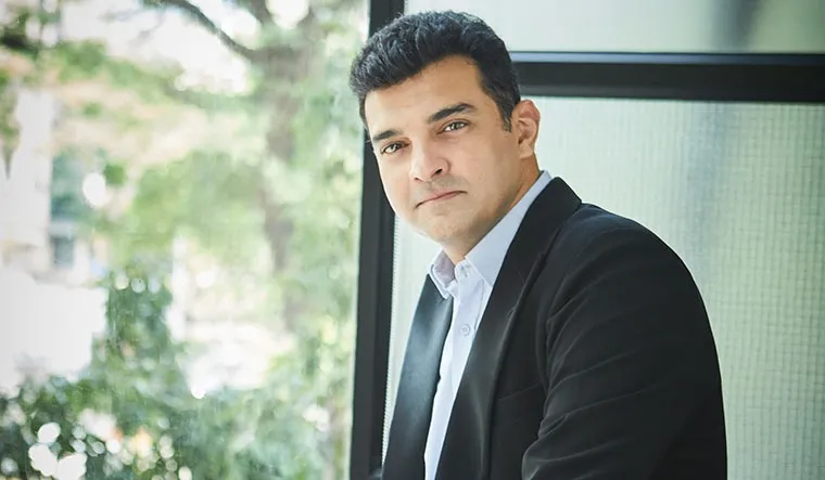 Siddharth Roy Kapur.jpg