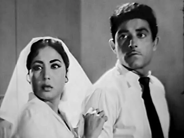 raaj-kumar-and-meena.jpg