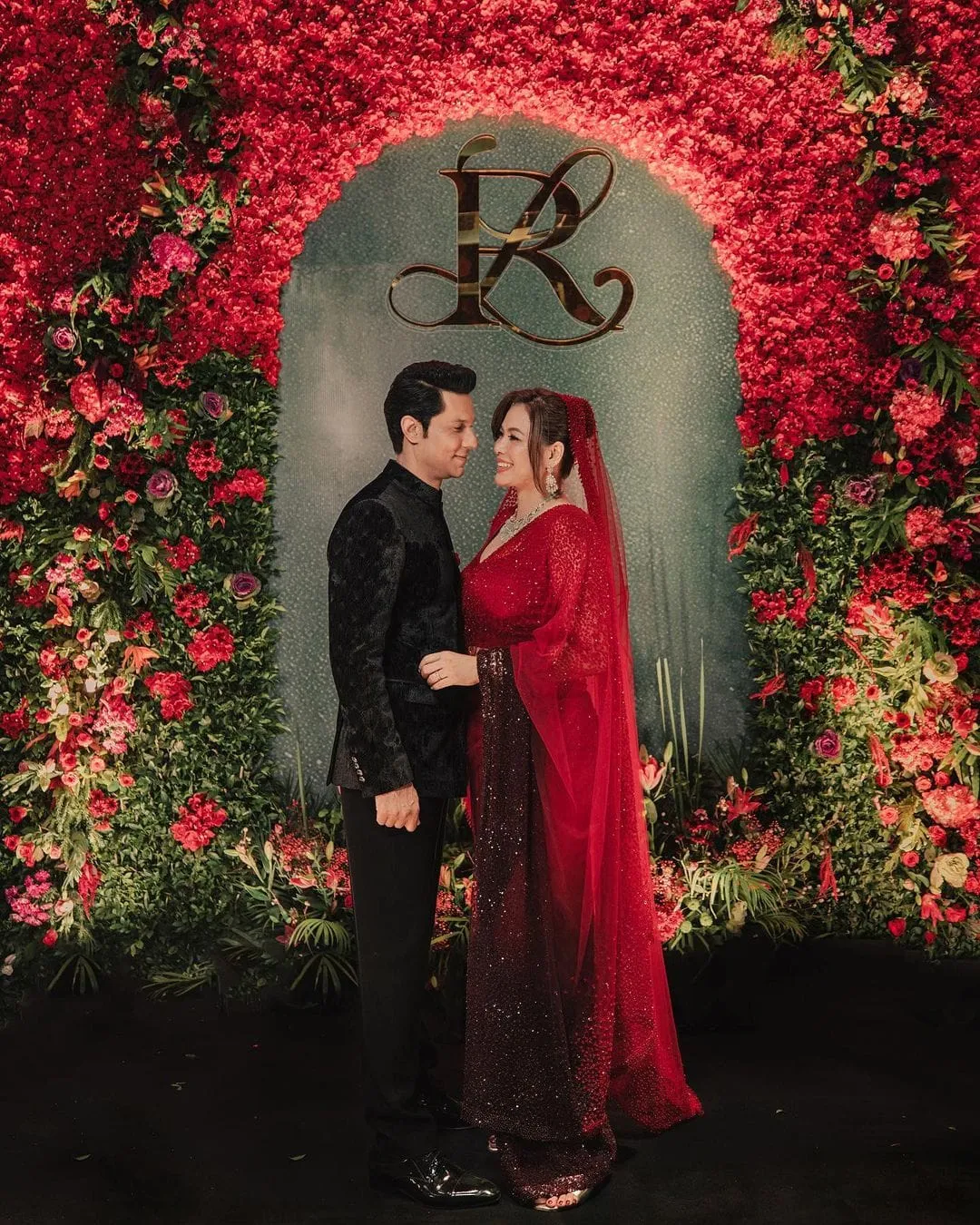 Newly Weds Randeep Hooda and Lin Laishram's Star Studded Mumbai reception is all about Celebration of Love, Culture, and National Pride!