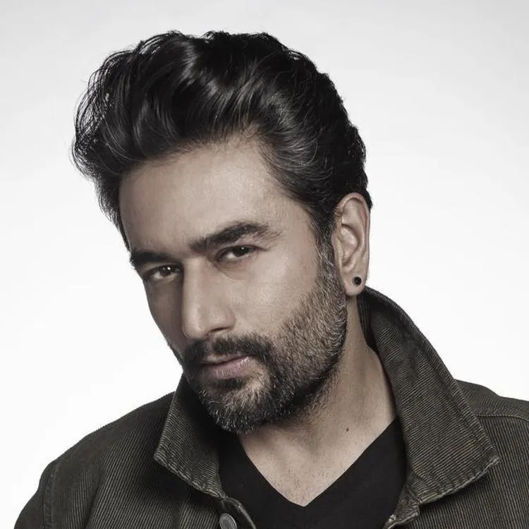 Sheykhar Ravjiani