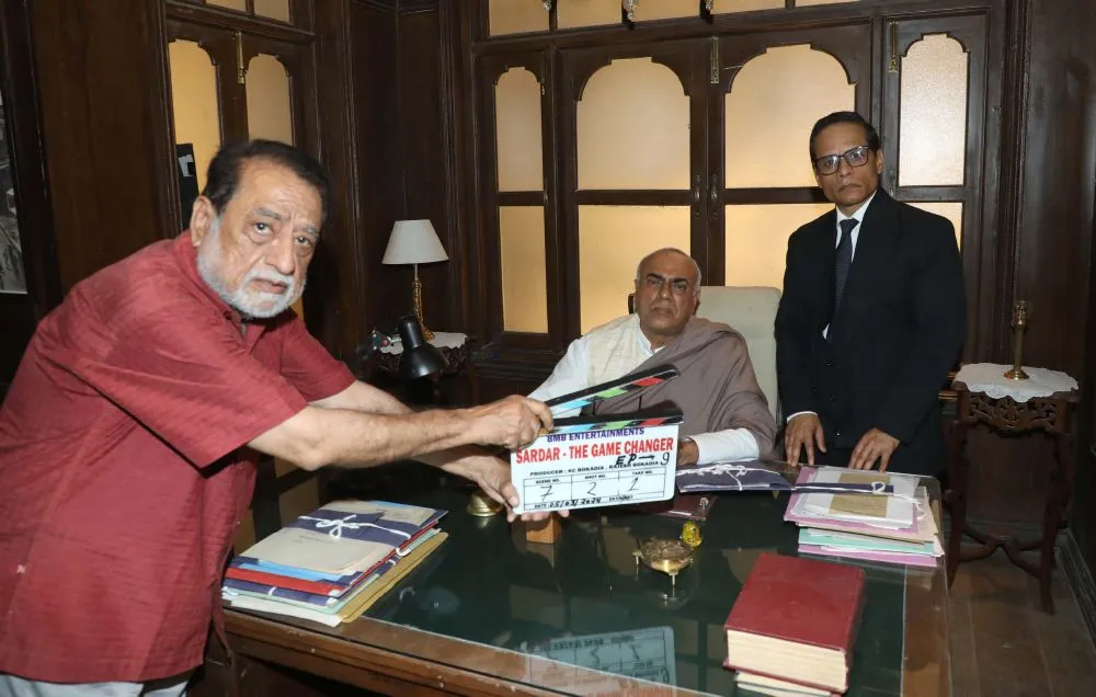 Dayal Nihalani,Rajit Kapur & Rakesh Chaturvedi Om.jpg