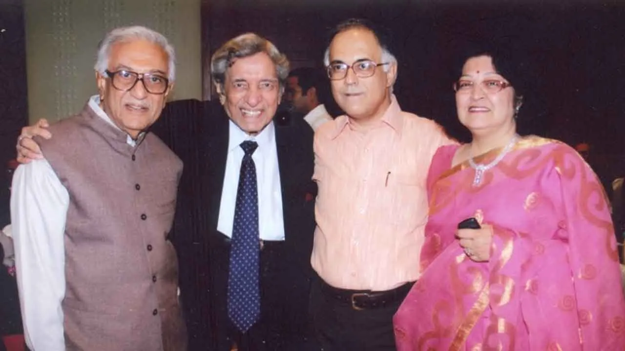 Ameen-Sayani-3.jpg